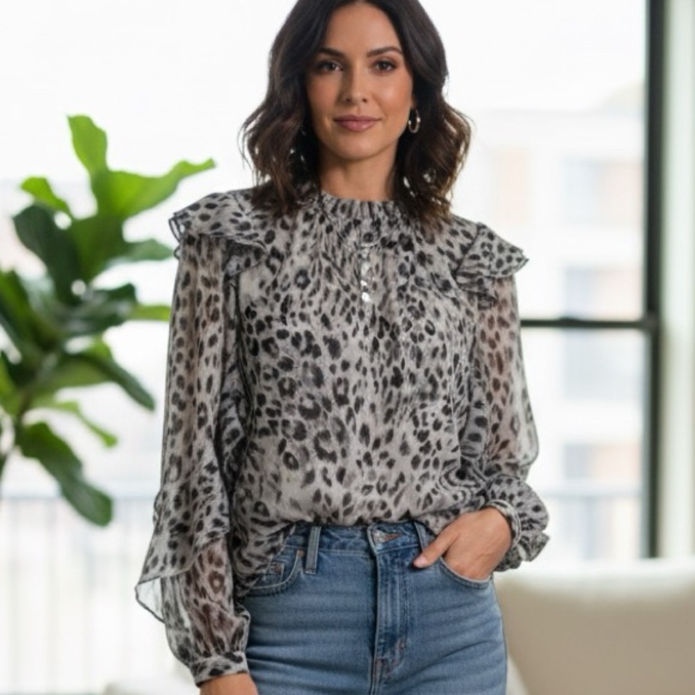 Ann Taylor Top Womens Small White Black Ruffle Leopard Career Business New